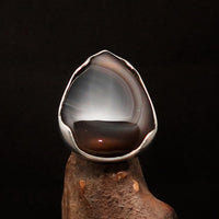 Minimalistic Sterling Silver Ring with pear shaped black Agate Cabochon-2