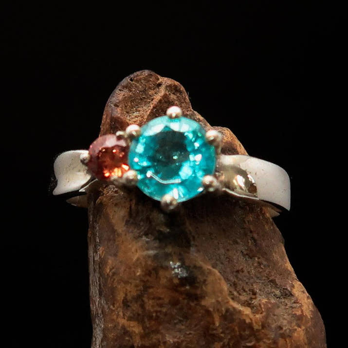 Sterling Silver Ring with Blue Apatite and orange Sapphire - Size 6.5-1