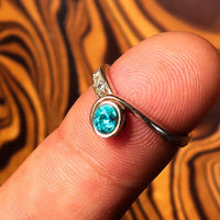Sterling Silver Solitaire Band Ring with oval Cut Blue Zircon and 3 CZ - Size 5-1