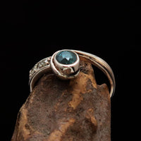 Sterling Silver Solitaire Band Ring with oval Cut Blue Zircon and 3 CZ - Size 5-4