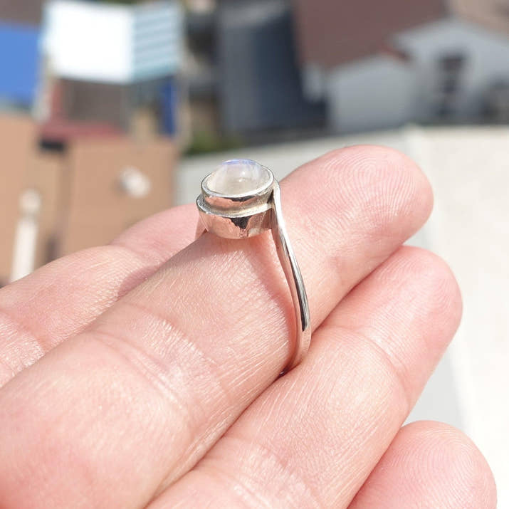 Moonstone Silver Ring, Minimalist Ring, Sterling Silver Ring, oval shaped Moonstone, handmade silver ring - Size 8.5-2