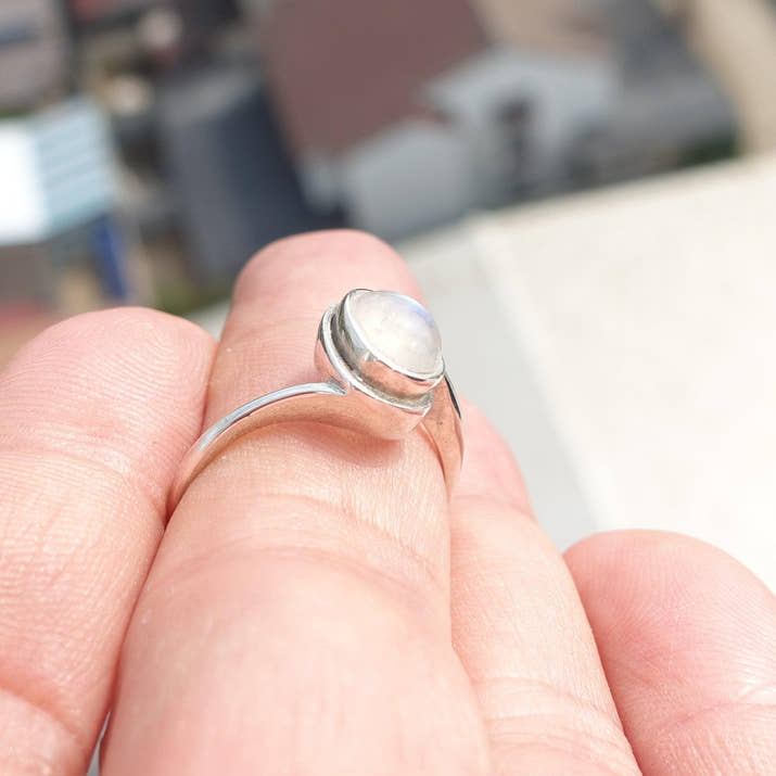 Moonstone Silver Ring, Minimalist Ring, Sterling Silver Ring, oval shaped Moonstone, handmade silver ring - Size 8.5-3