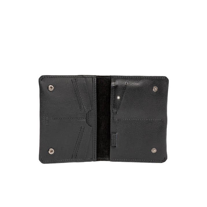 Leather AirTag Travel Wallet 2.0-5