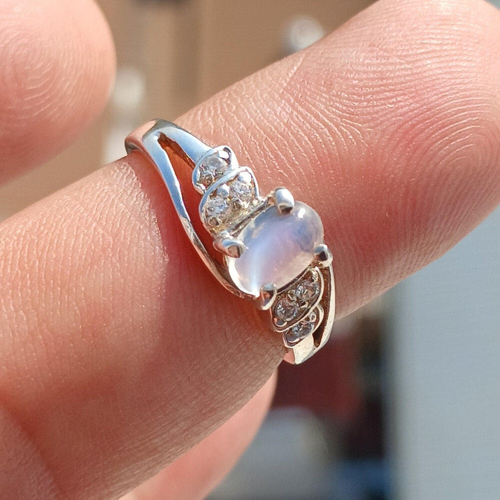 Moonstone Ring, Moonstone Silver Ring, Gemstone Sterling Silver Solitaire Ring, oval shaped Ceylon Moonstone and 6 CZ handmade ring Size 6.5-3